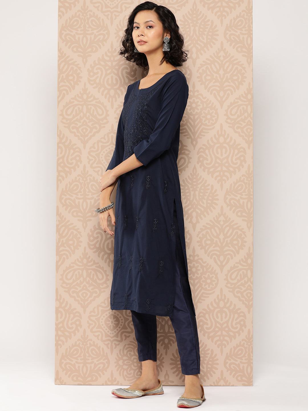 Women's Blue Floral Straight Kurta