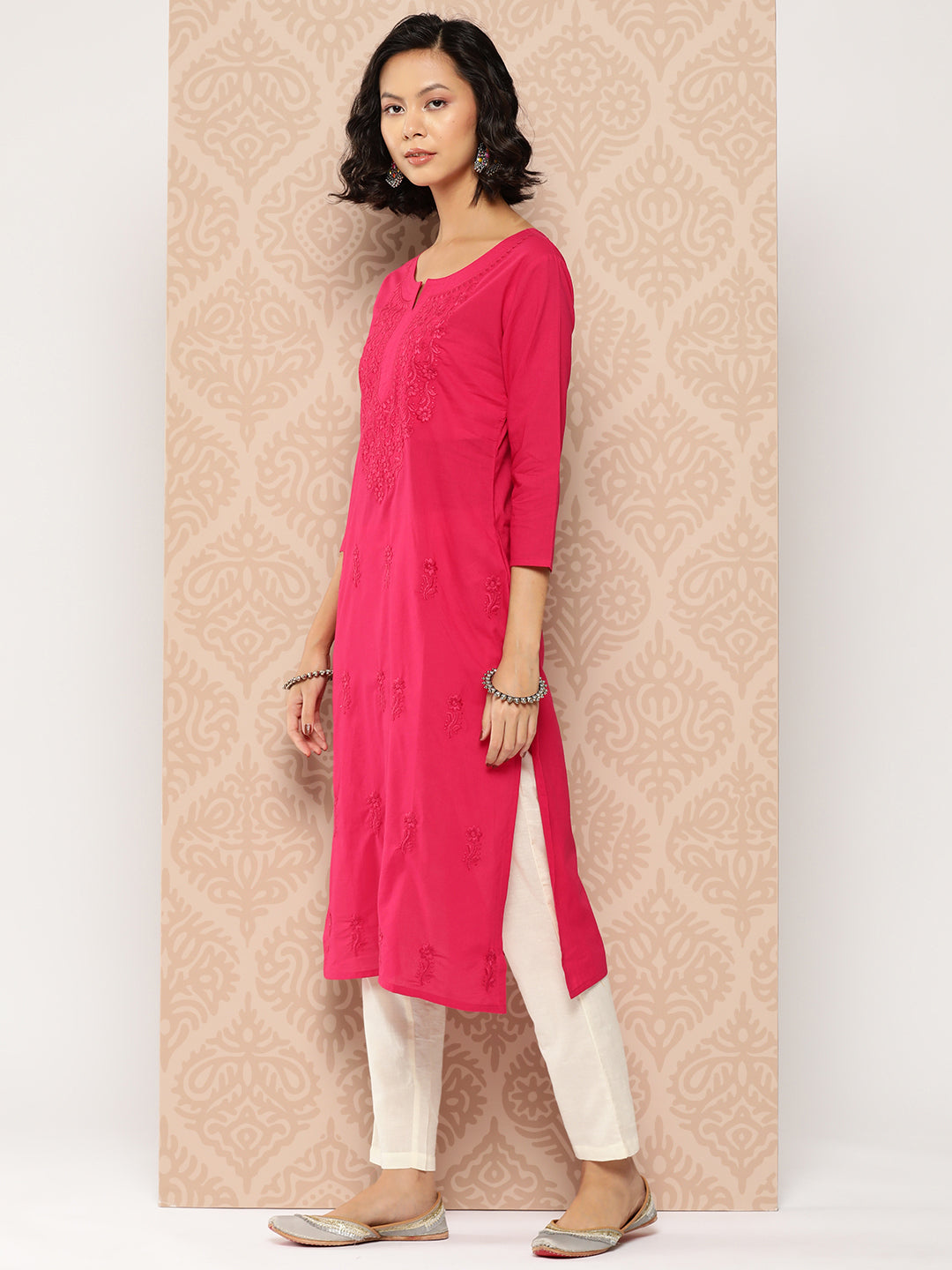 Women's Pink Floral Straight Kurta