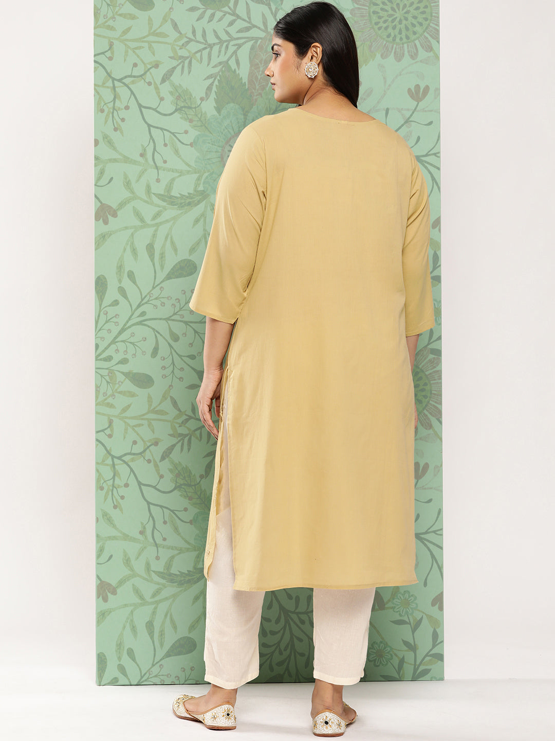 Women's Beige Floral Straight Kurta