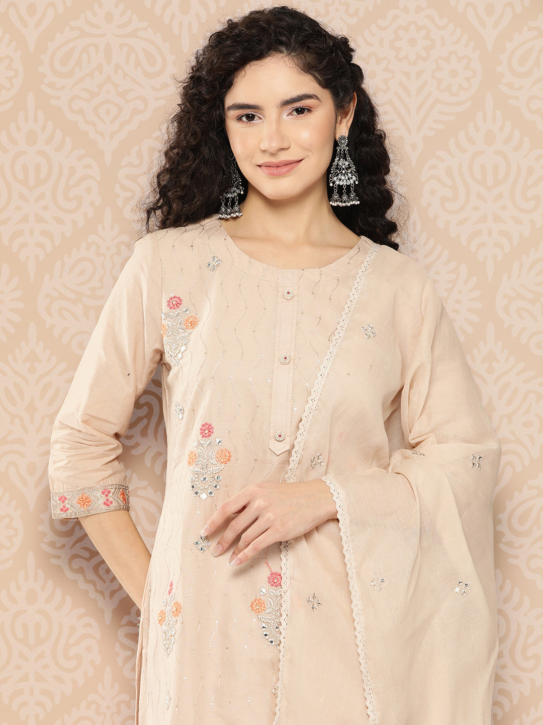Women's Pink Solid Straight Kurta Trouser And Dupatta Set