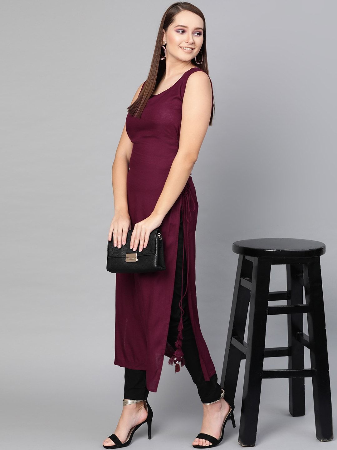 Women's  Burgundy Solid Straight Kurta