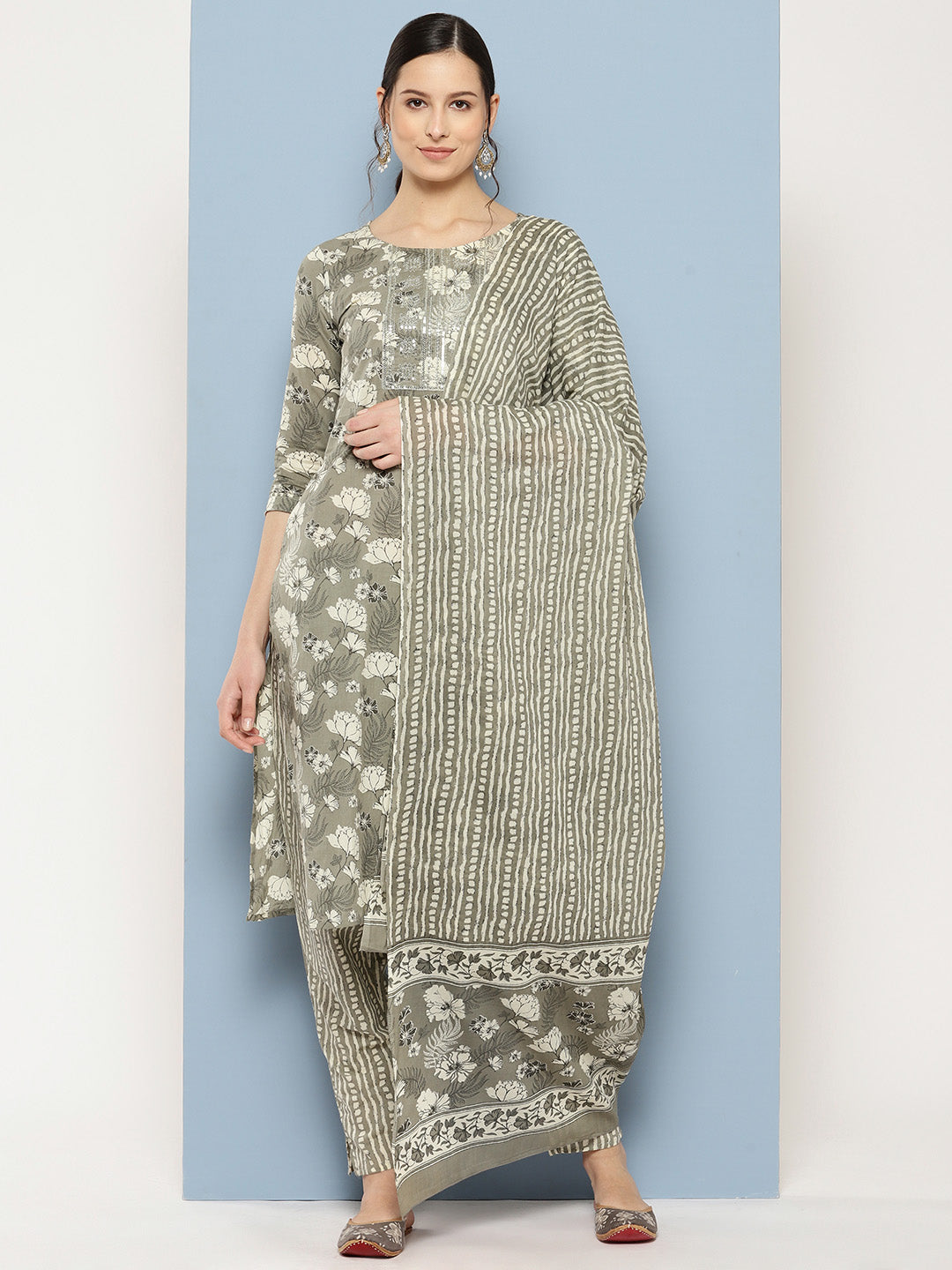 Color_Grey