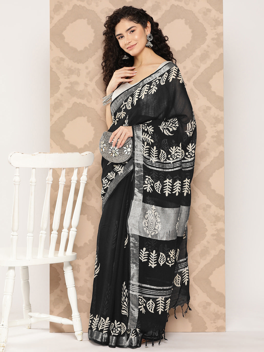 Women's Black Printed Unstitched Blouse Sarees