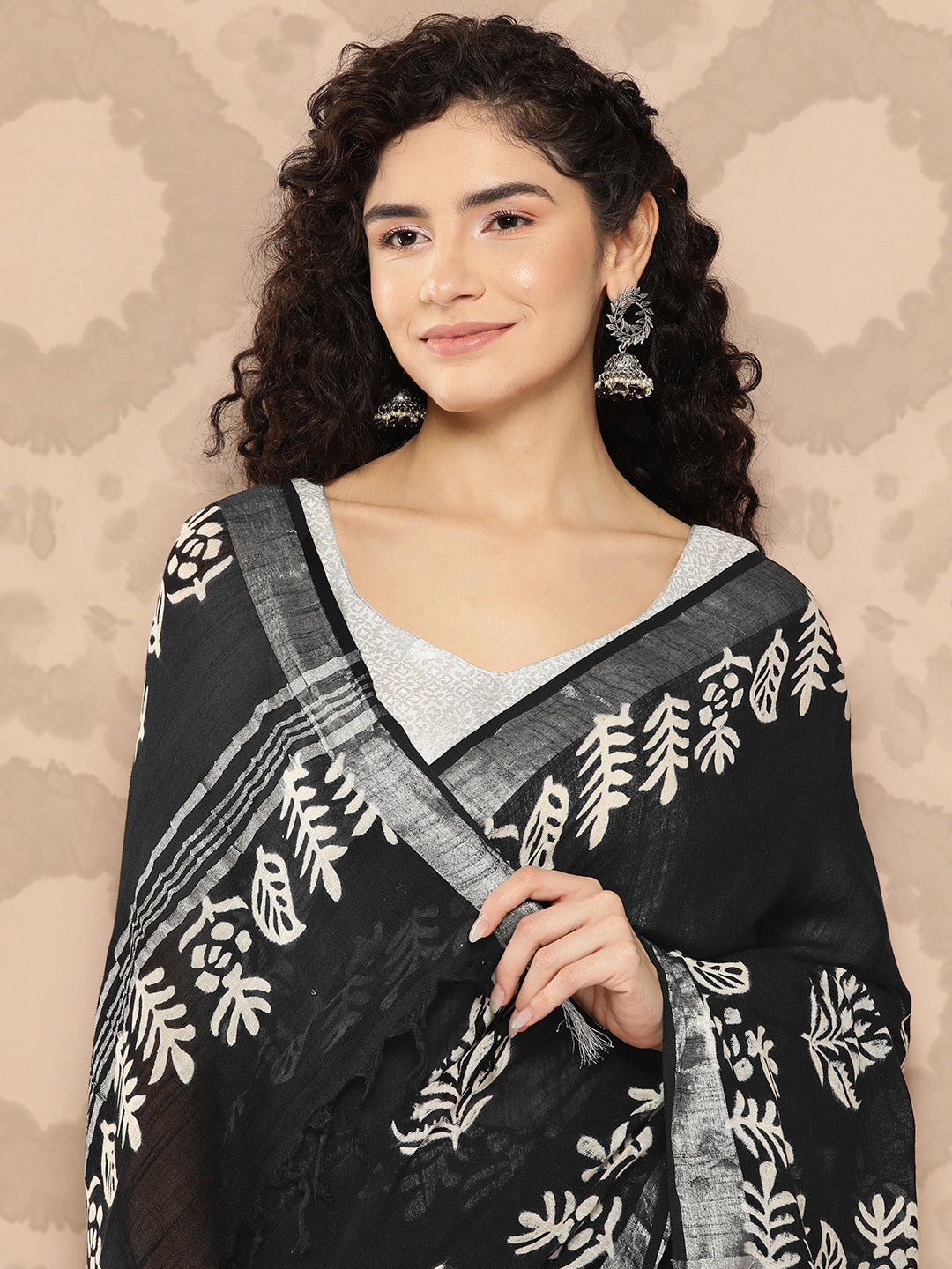Women's Black Printed Unstitched Blouse Sarees