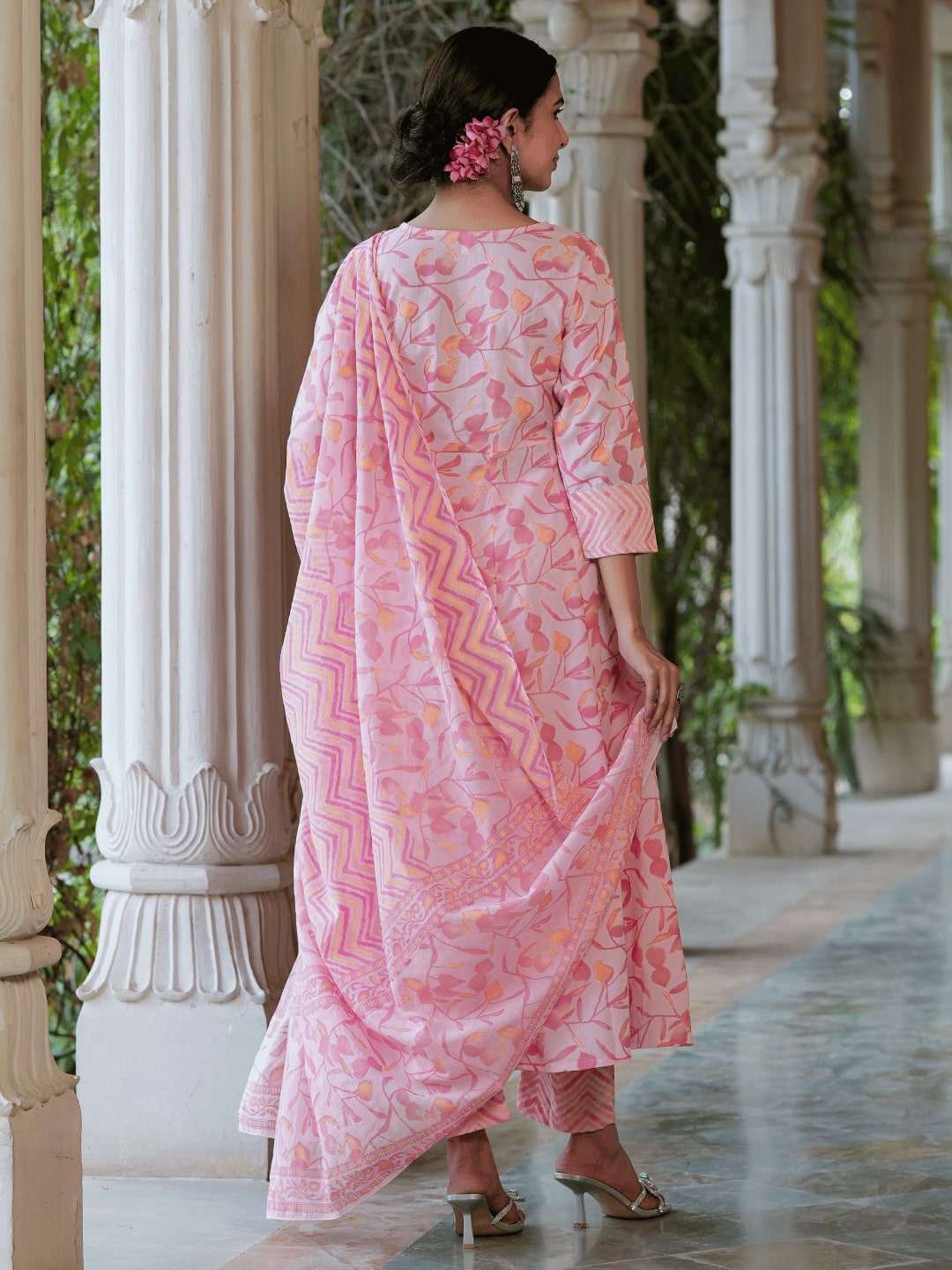 Color_Pink