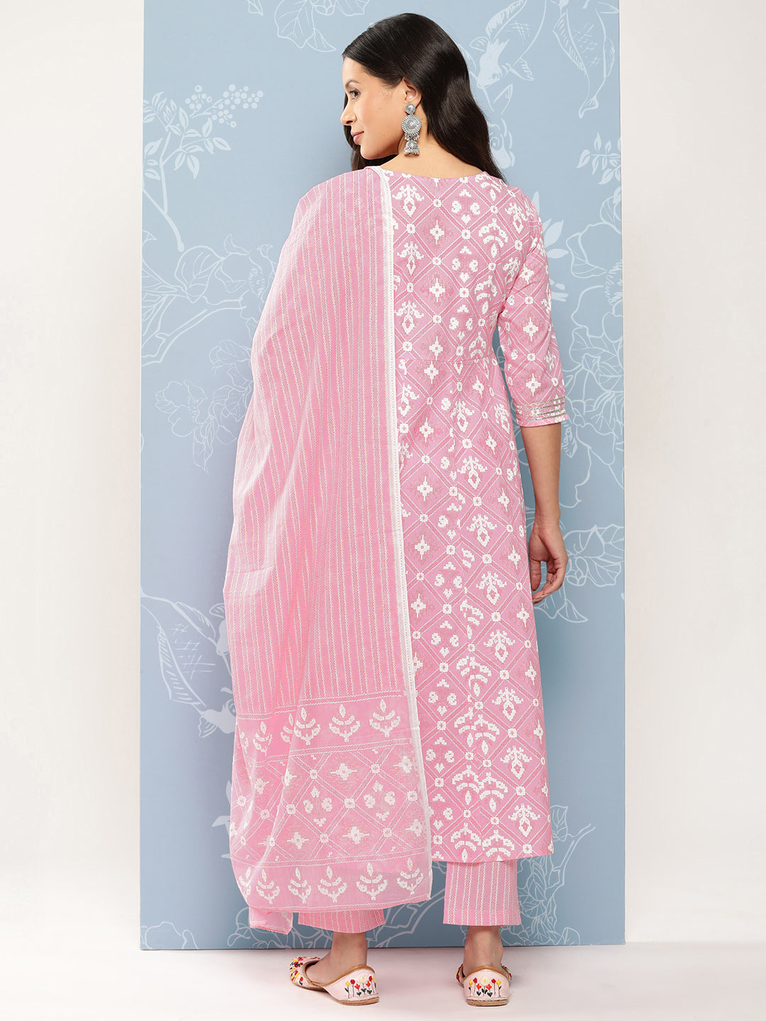 Color_Pink