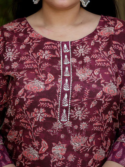 Color_Maroon