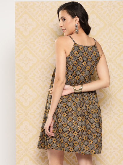 Color_Brown