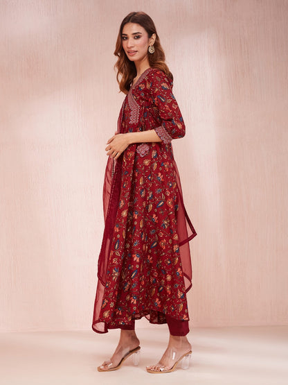 Color_Maroon