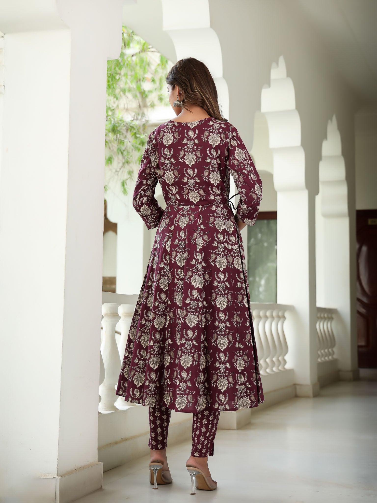 Color_Maroon