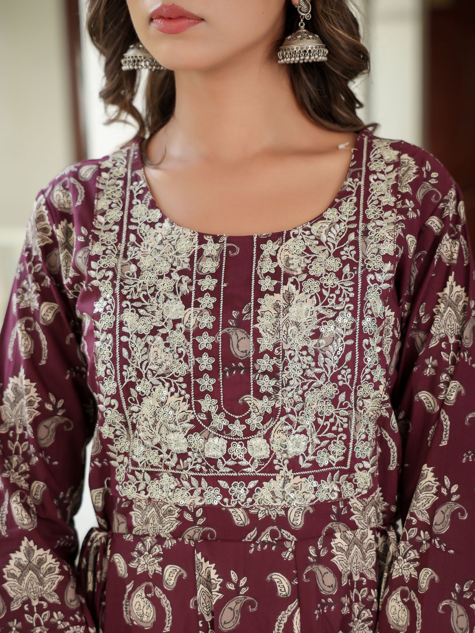 Color_Maroon