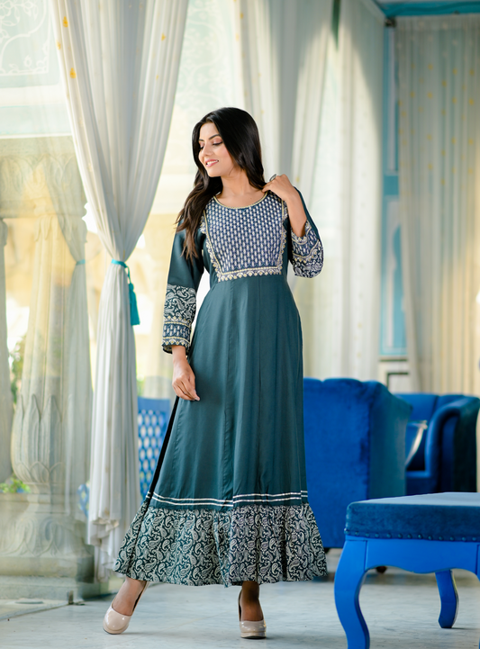 Women's Green  Embroidered Dress