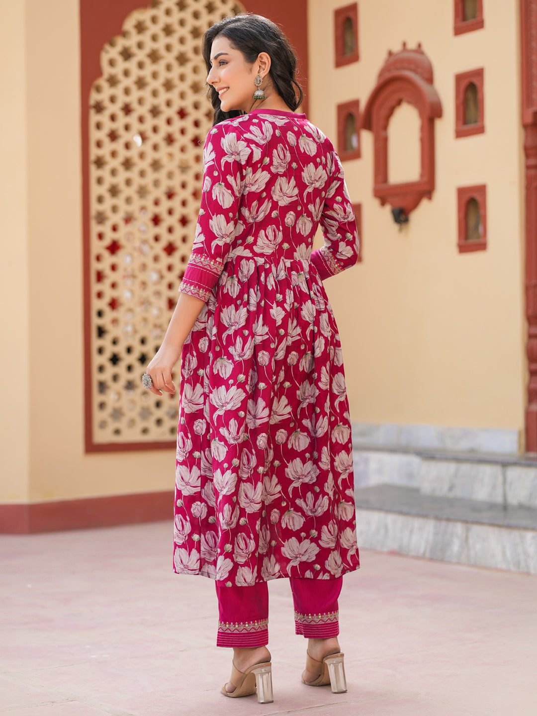 Color_Pink
