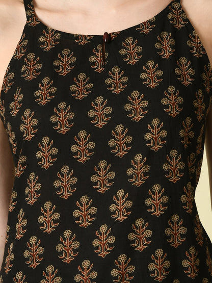 Women's Black Straight Printed Kurta