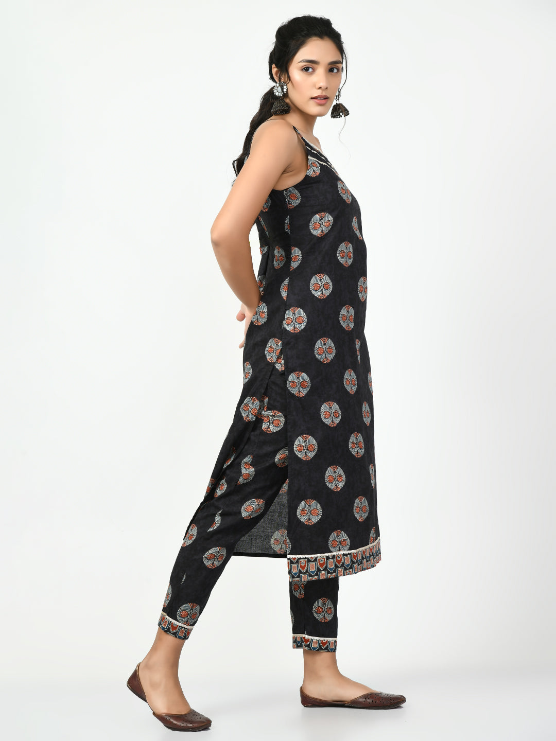 Women's Black Printed Kurta With Trouser