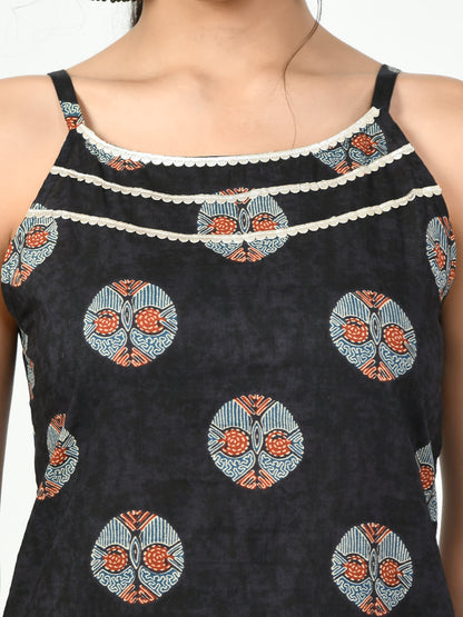 Women's Black Printed Kurta With Trouser