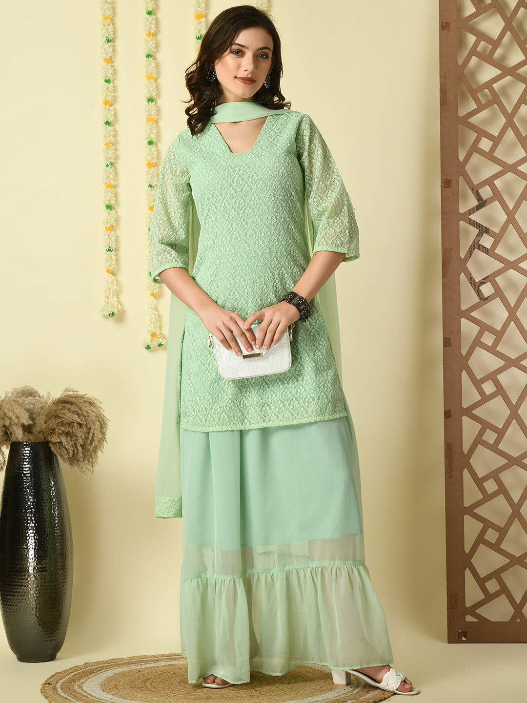 Women's Green  Georgette Kurti & Skirt With Dupatta Party Sets
