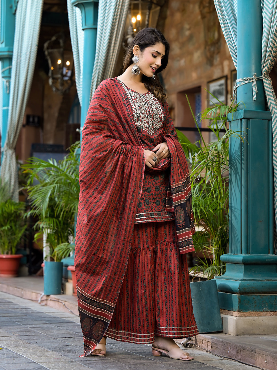 Color_Brown