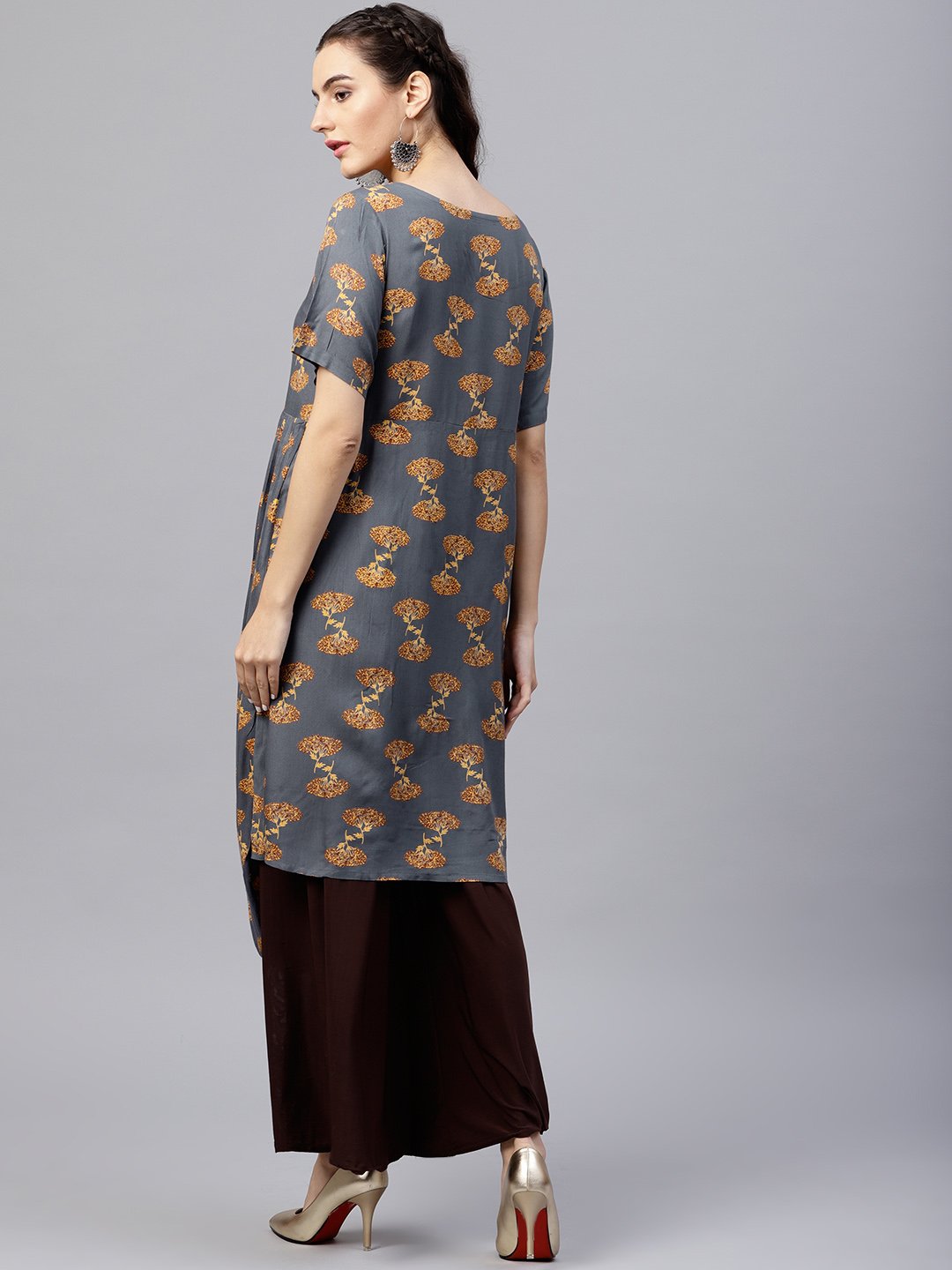 Women's Blue Printed A-Line Kurta With Round Neck And Half Sleeves