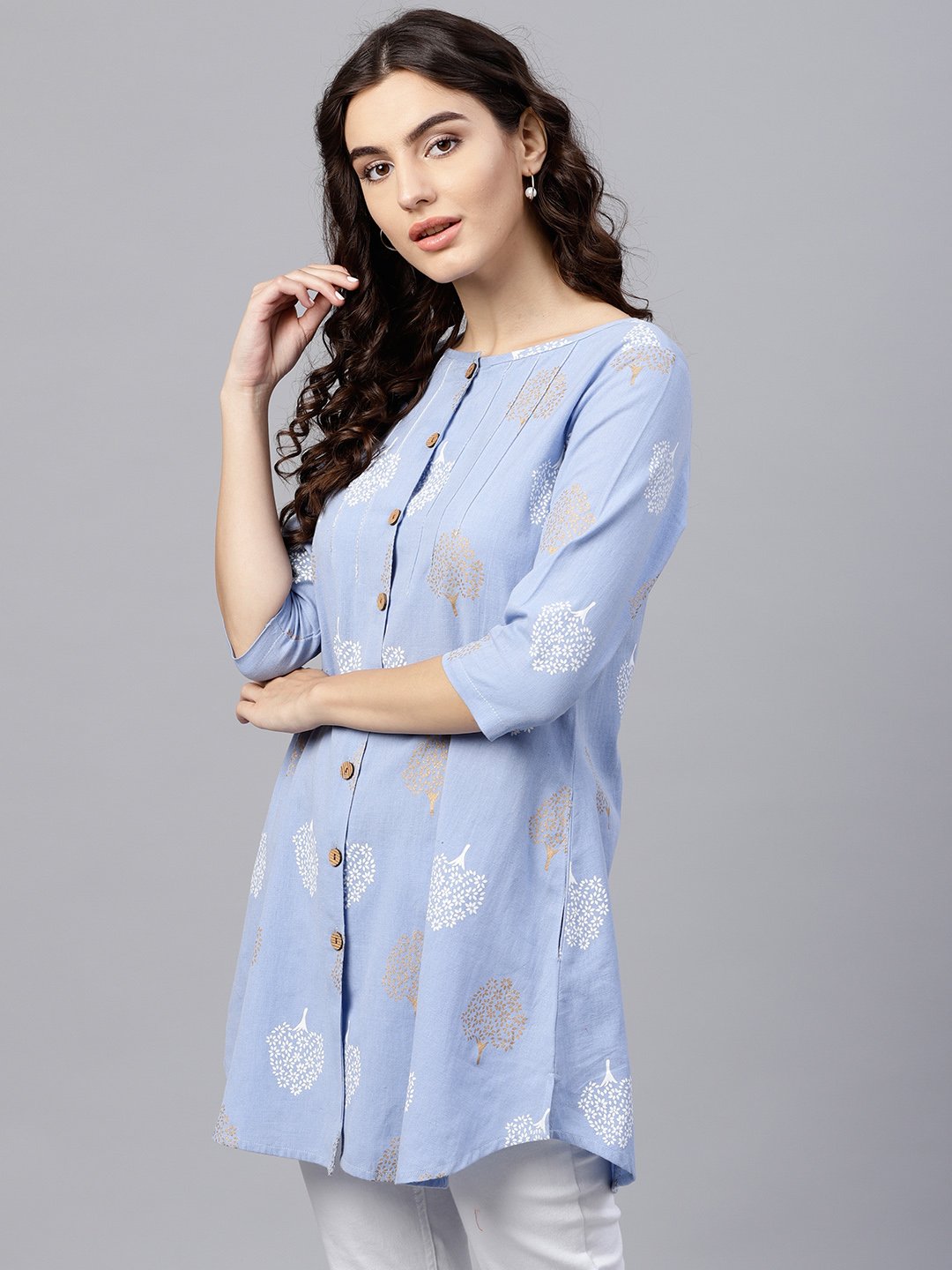 Women's Round Neck Light Blue Printed Tunic With Front Placket And 3/4 Sleeves