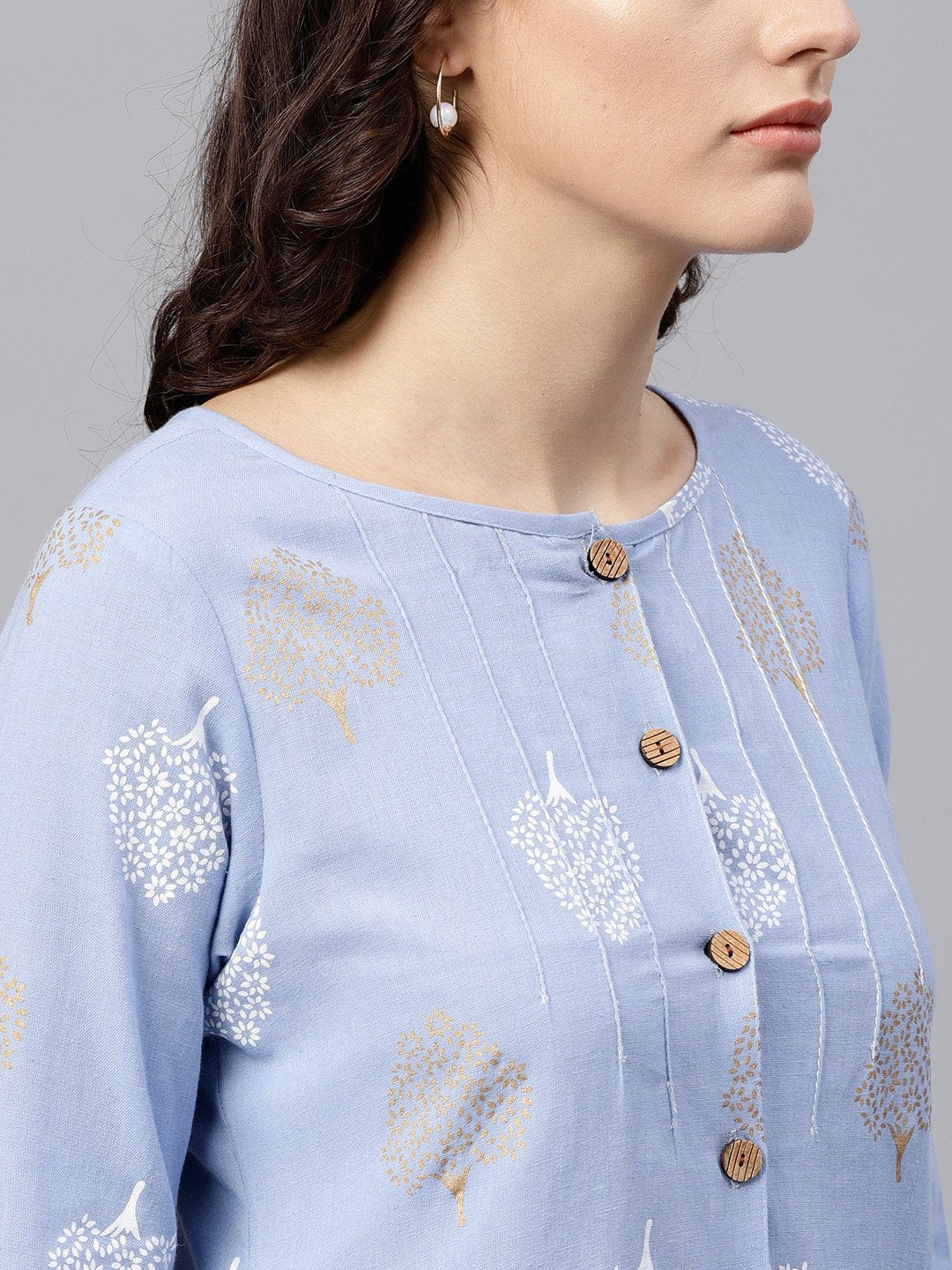 Women's Round Neck Light Blue Printed Tunic With Front Placket And 3/4 Sleeves