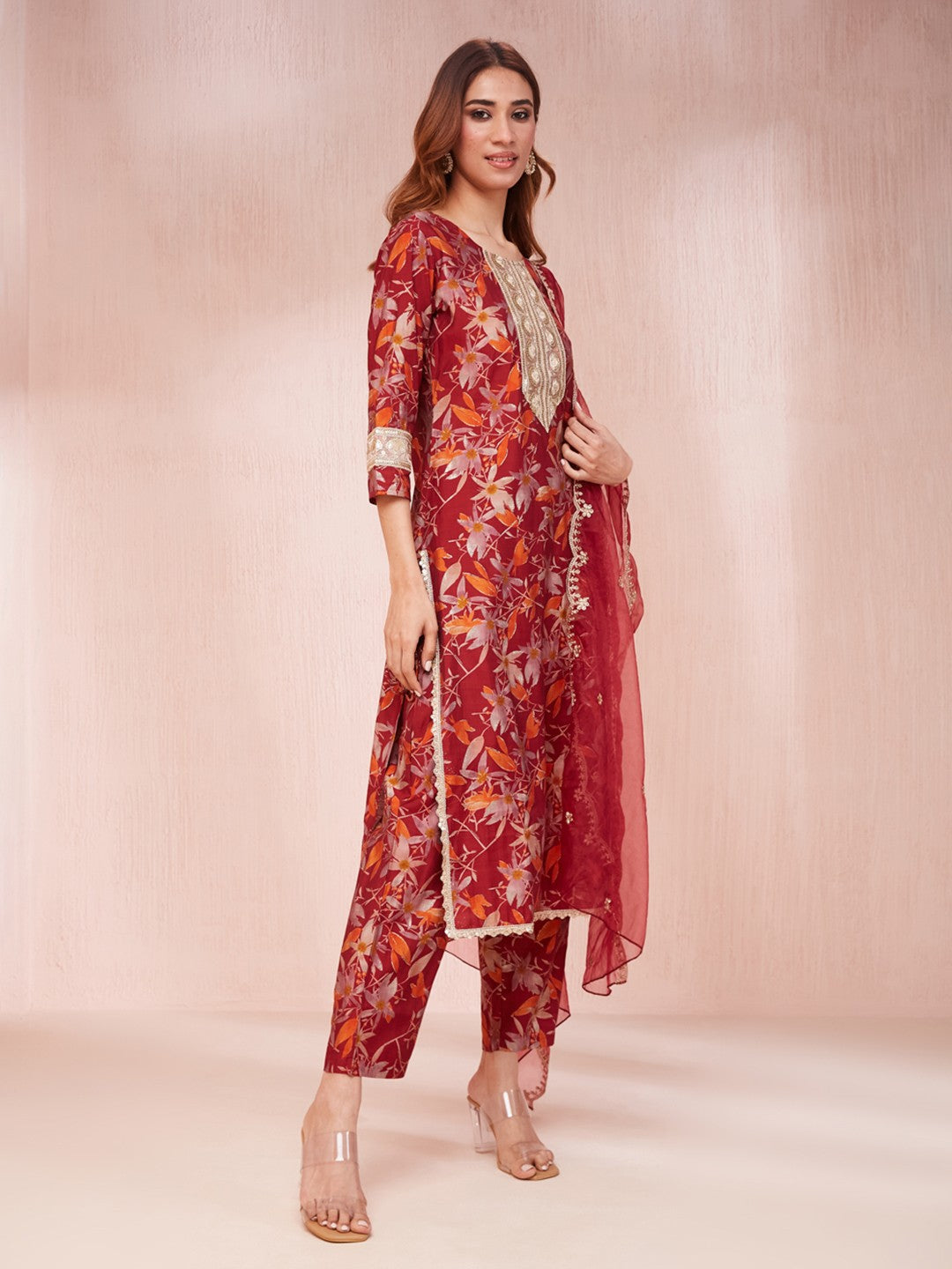 Color_Maroon