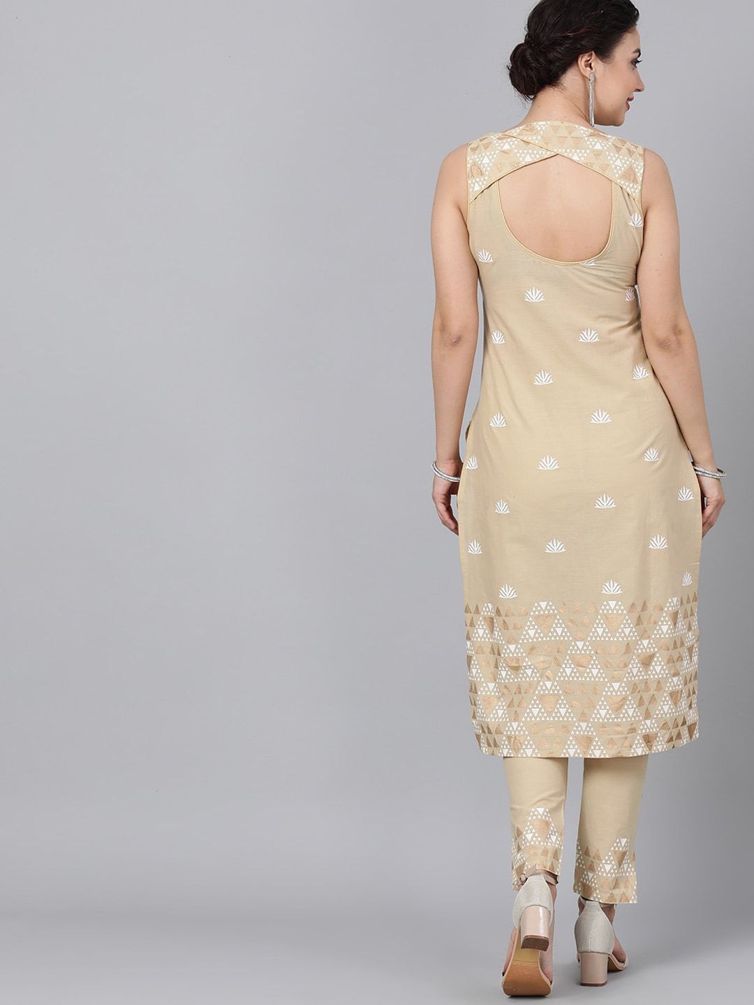 Women's  Beige Printed Kurta with Trousers