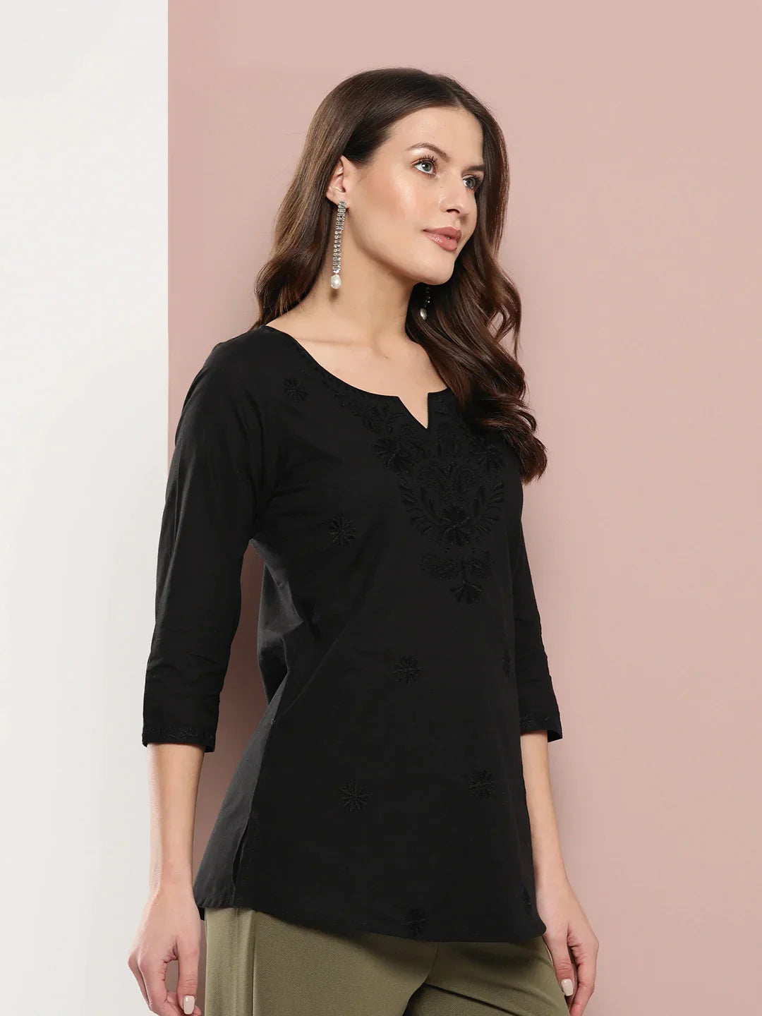 Color_Black