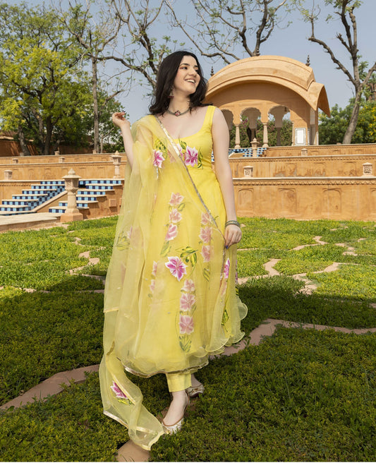 Women's Ahyana Handpainted Organza Suit Set