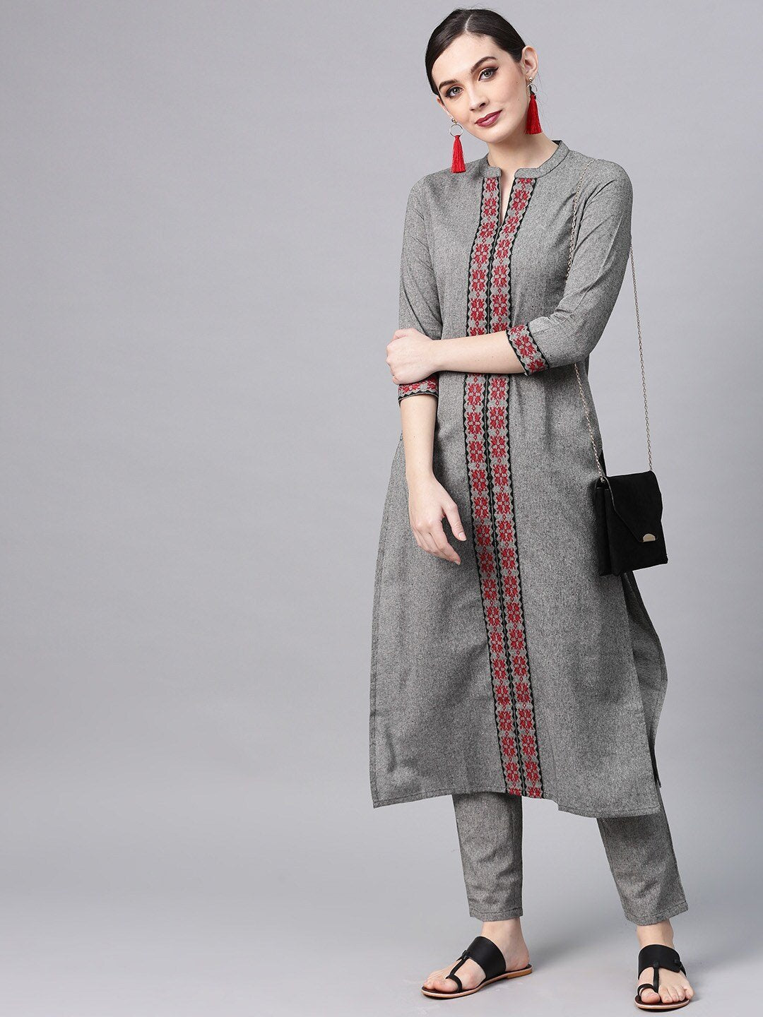 Women's  Grey Solid Straight Kurta