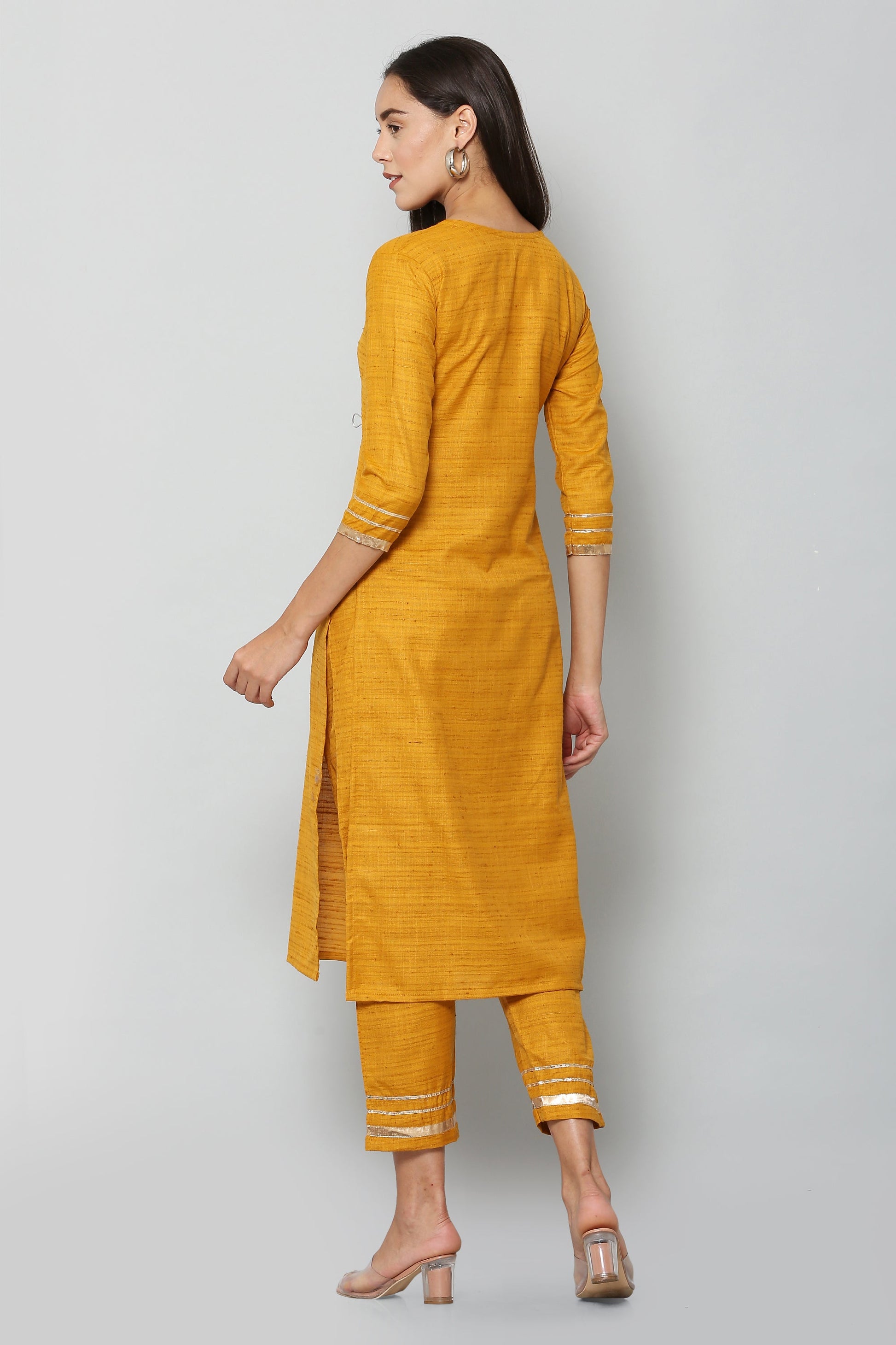 Color_Mustard