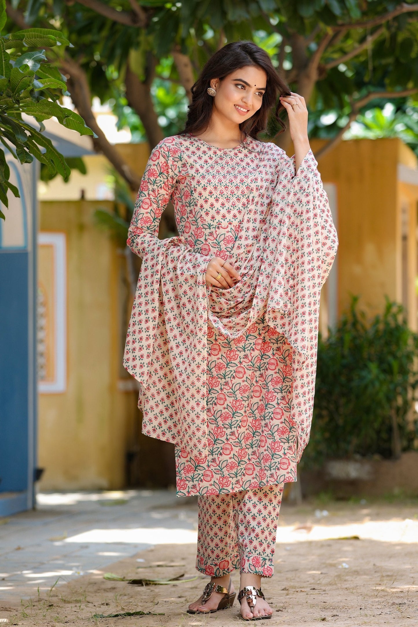 Women's Pink & Beige Handblock Printed Kurta Set