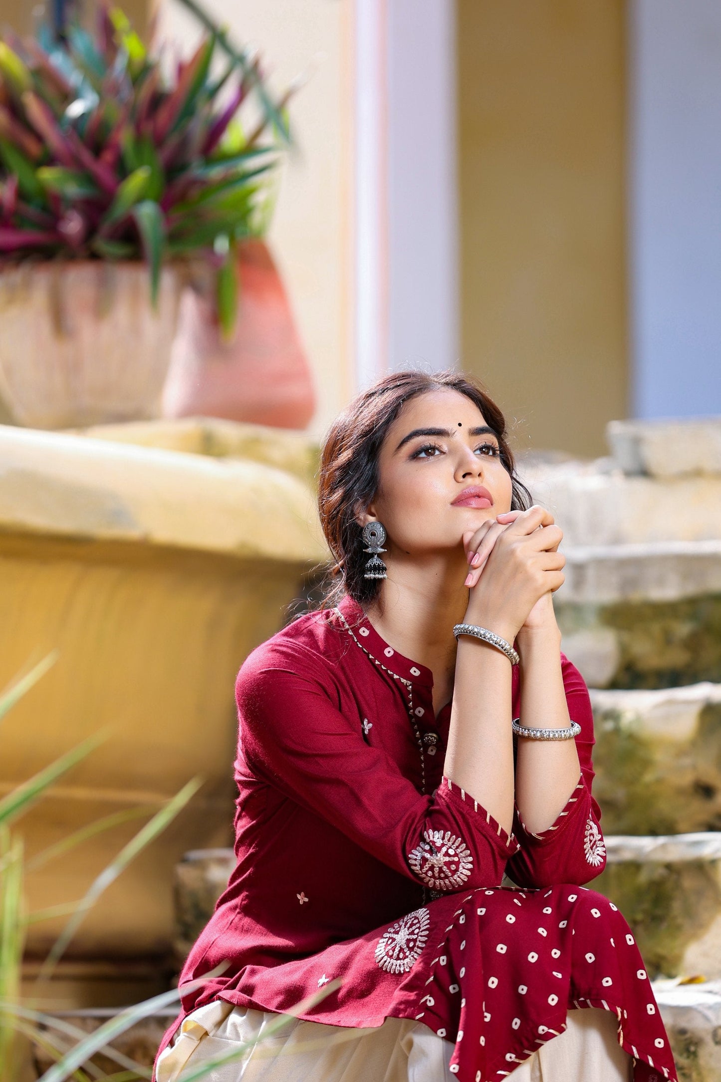 Women's Maroon Embroidered Kurta