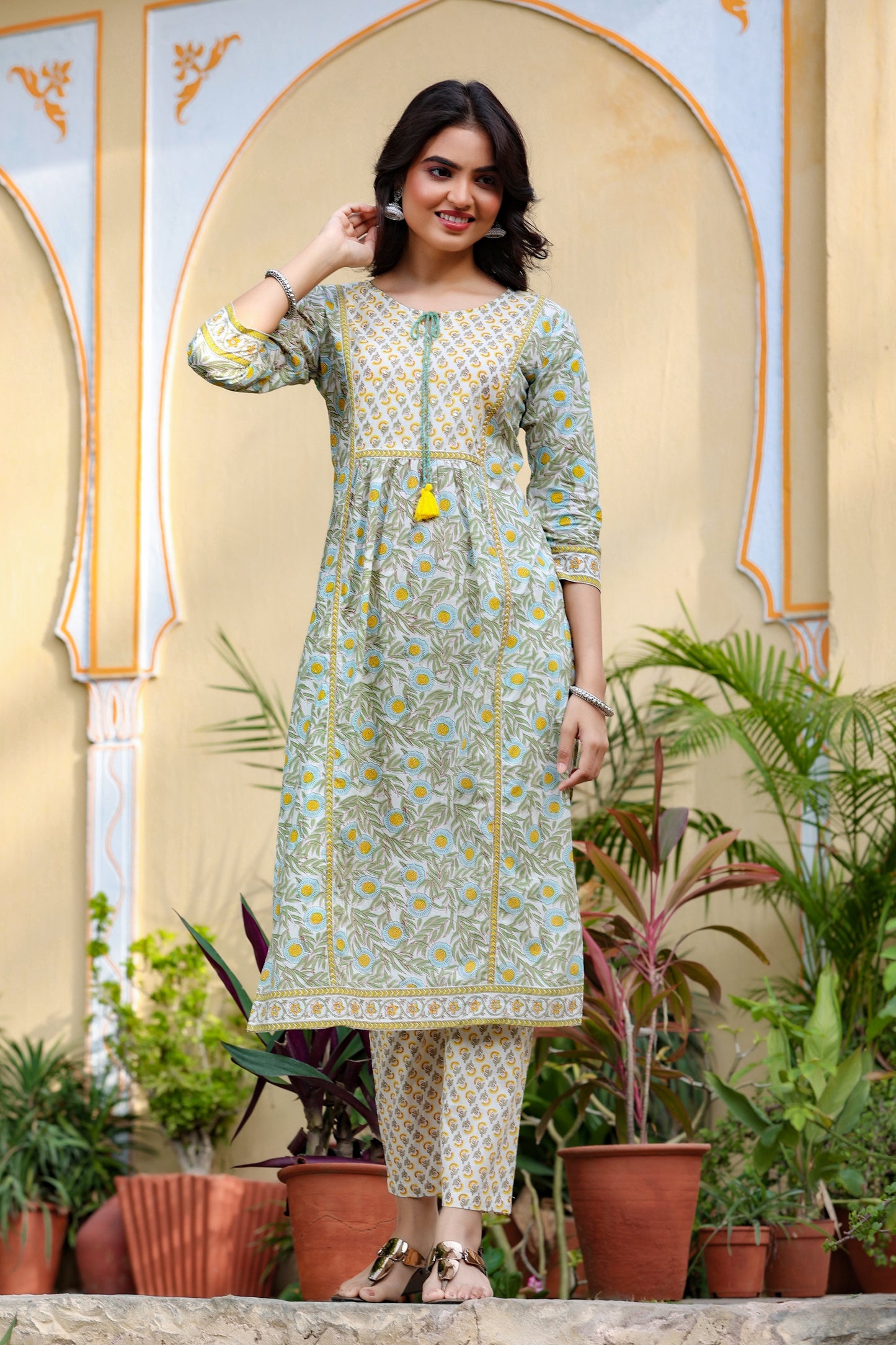 Women's Offwhite Printed Kurta Set