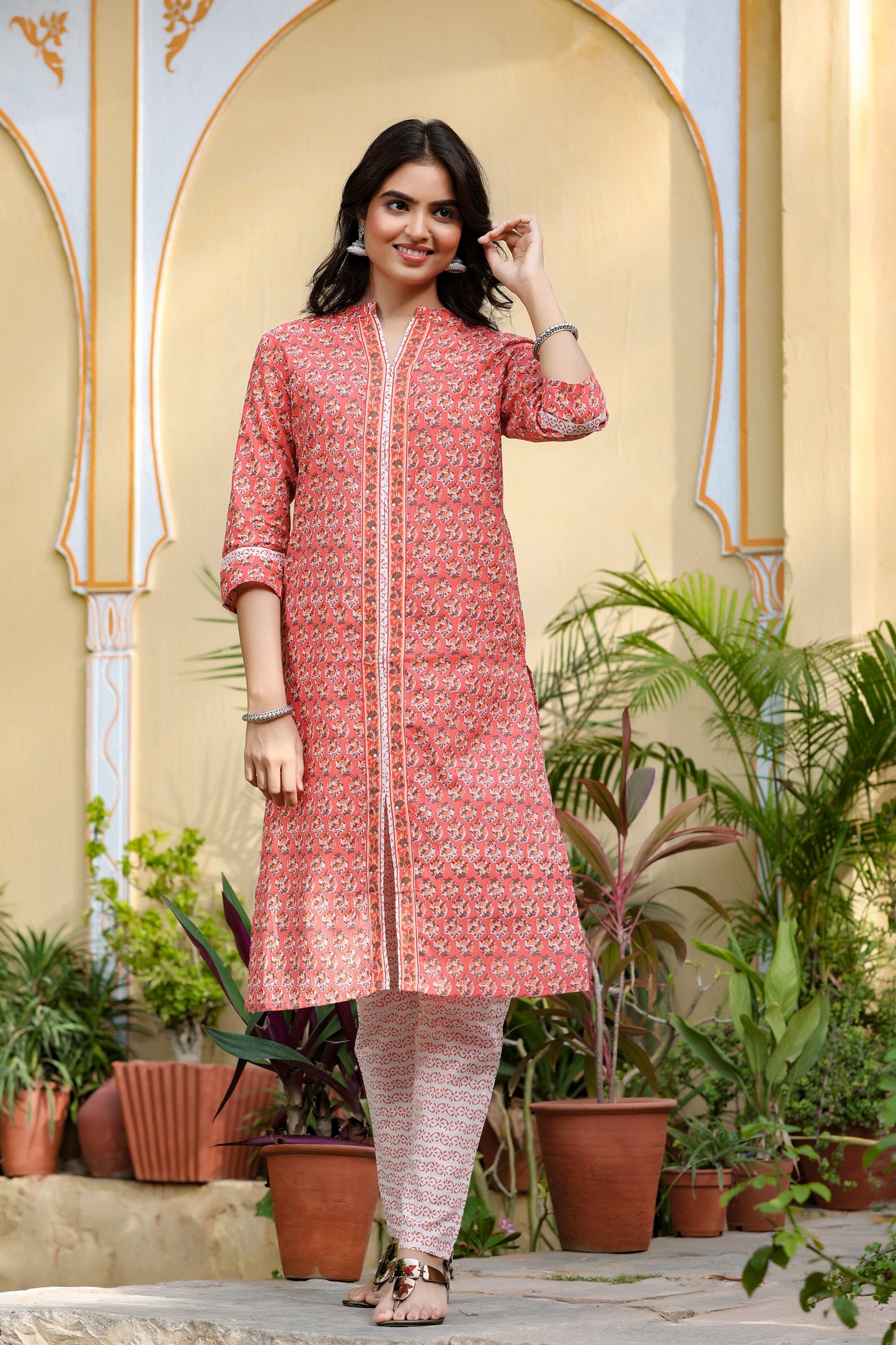 Women's Peach & Offwhite Kurta Set