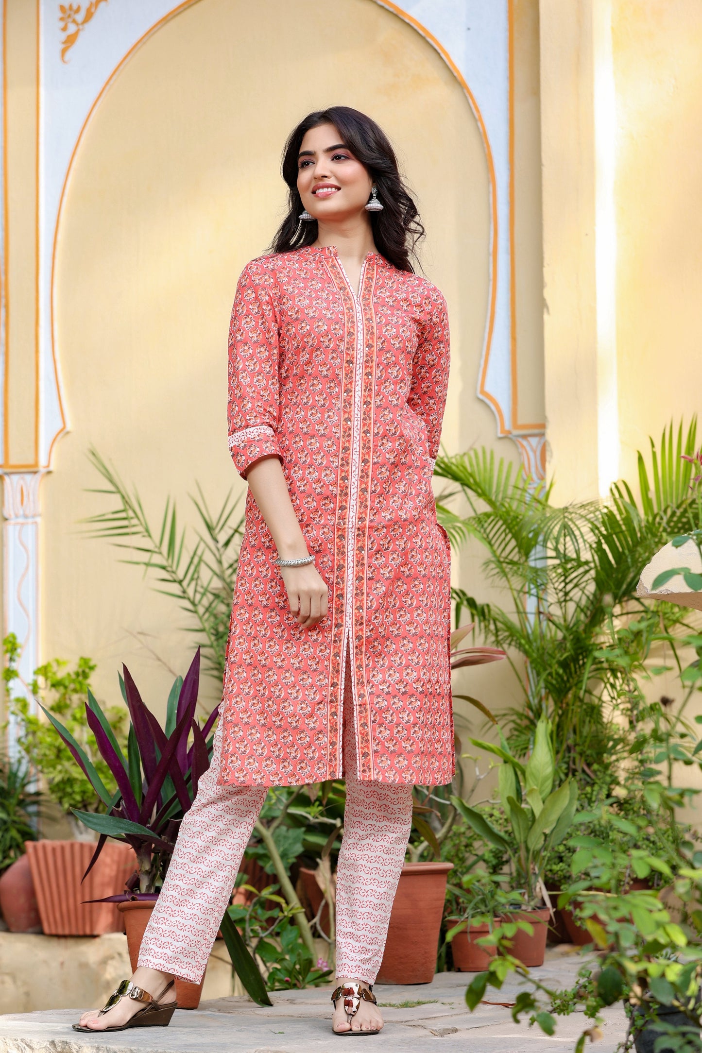 Women's Peach & Offwhite Kurta Set