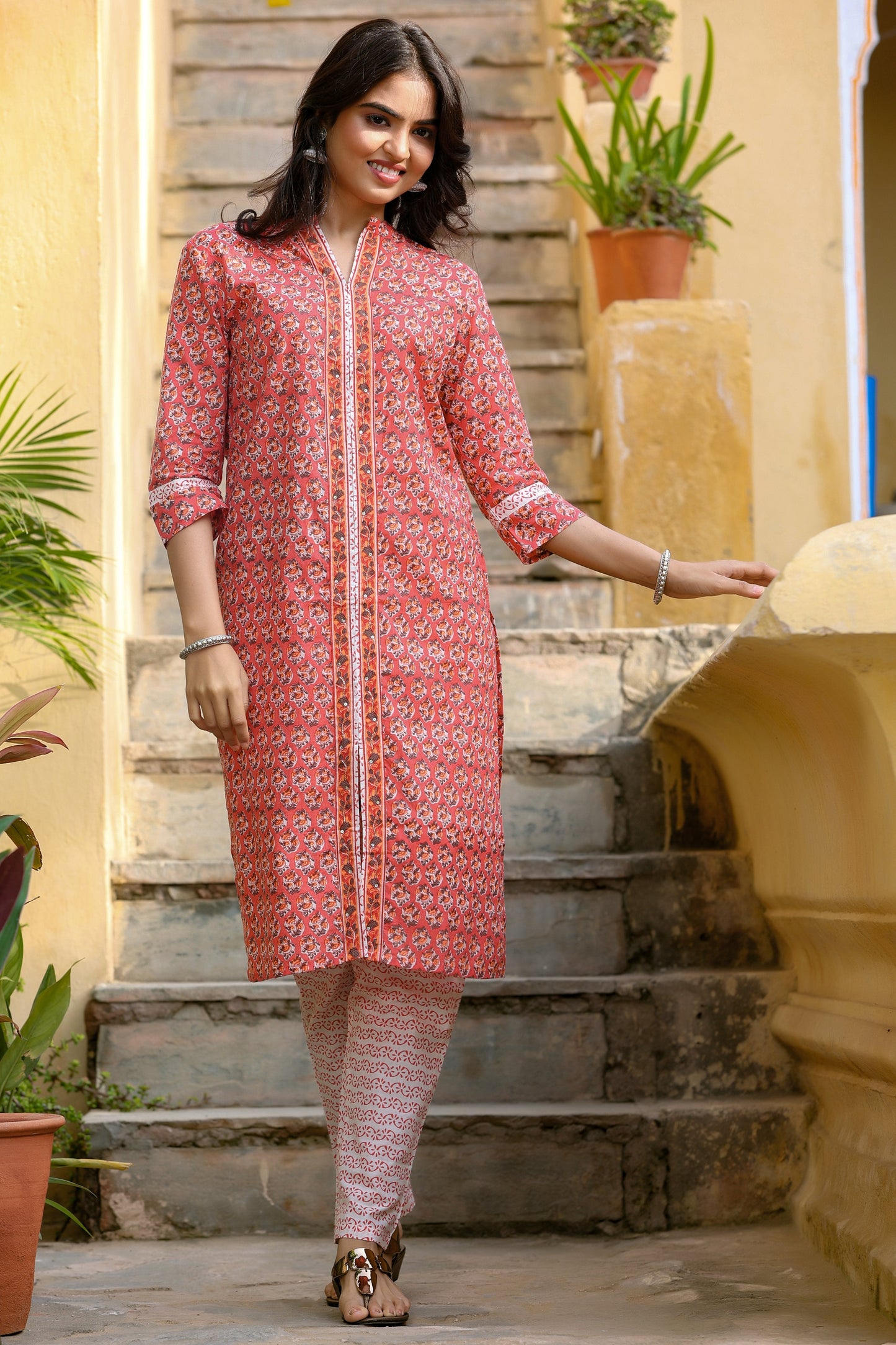 Women's Peach & Offwhite Kurta Set