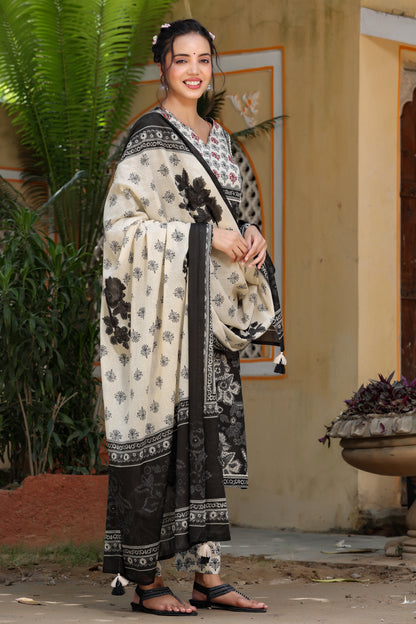 Women's Black Printed Kurta Set