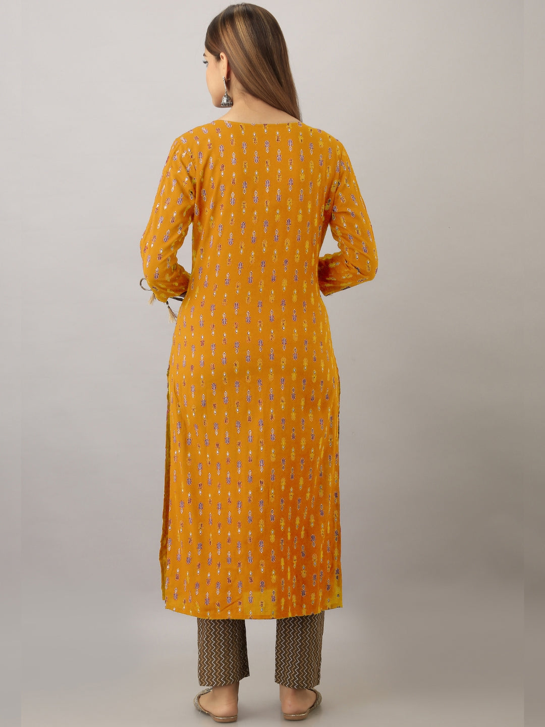 Women's Stylish Straight Kurta In Mustard