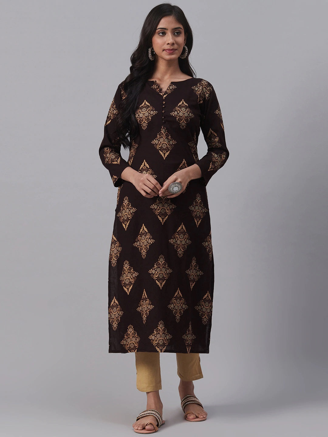 Color_Brown