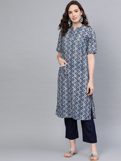 Women's Navy Blue Cotton Solid Full Sleeve Round Neck Casual Kurta Pant Set