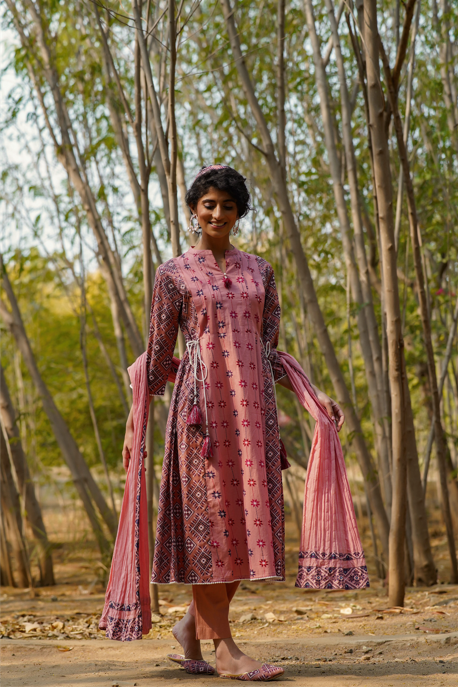 Women's Peach Cambric & Cotton Flex Printed A-Line Kurta Pant Dupatta Set