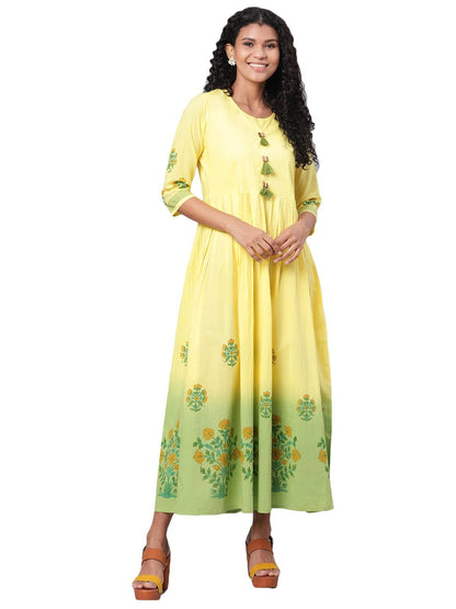 Women's Green Printed 3/4 Sleeve Cotton Round Neck Dress