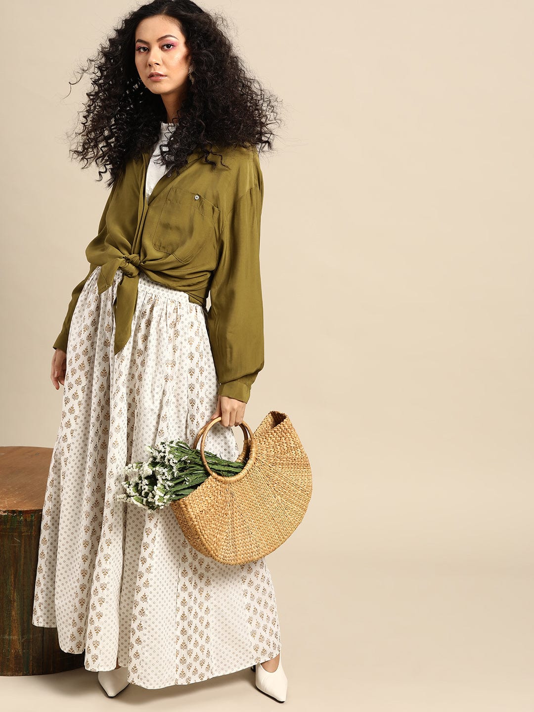 Women's White & Golden Printed Flared Palazzos