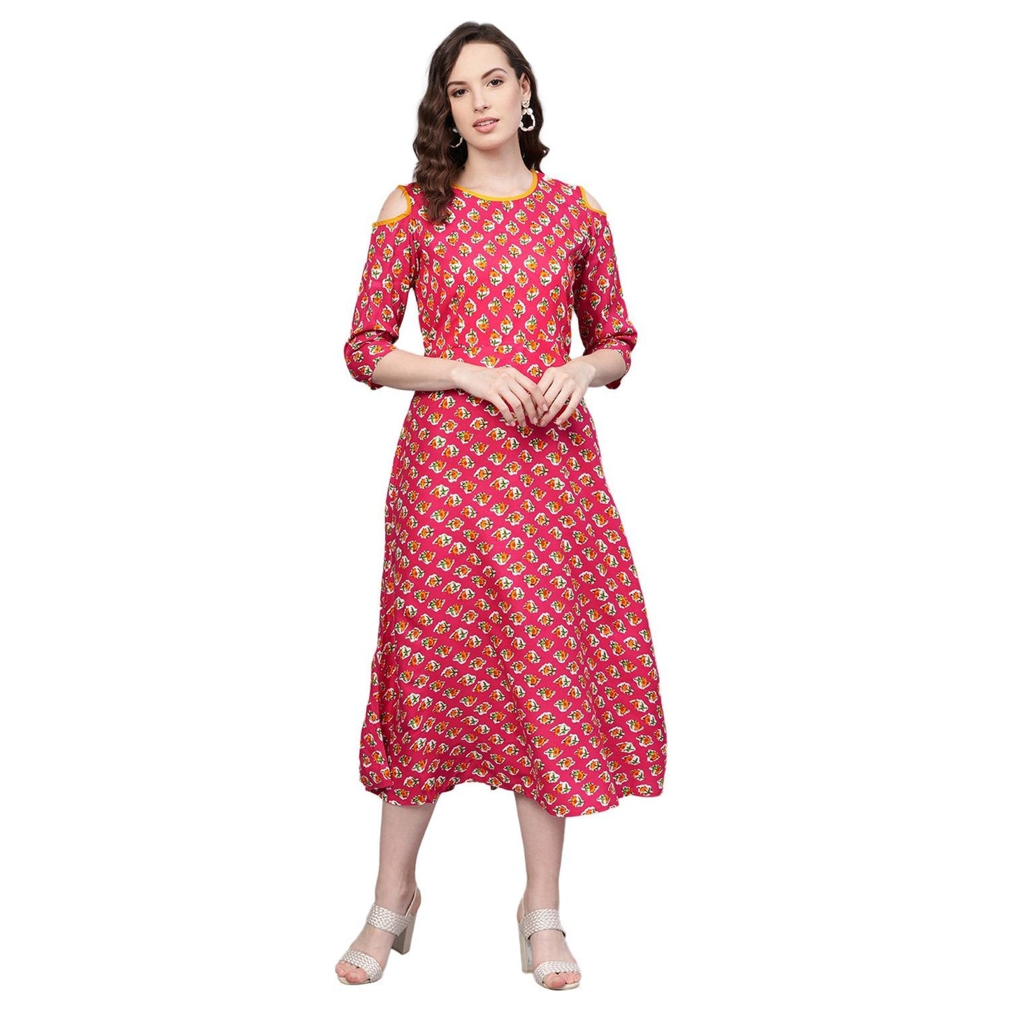 Women's Pink Rayon Printed 3/4 Sleeve Round Neck Casual Dress