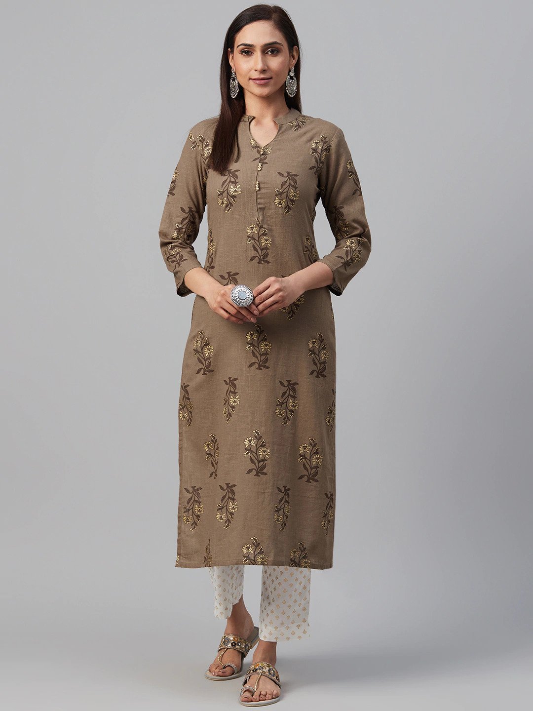 Color_Brown