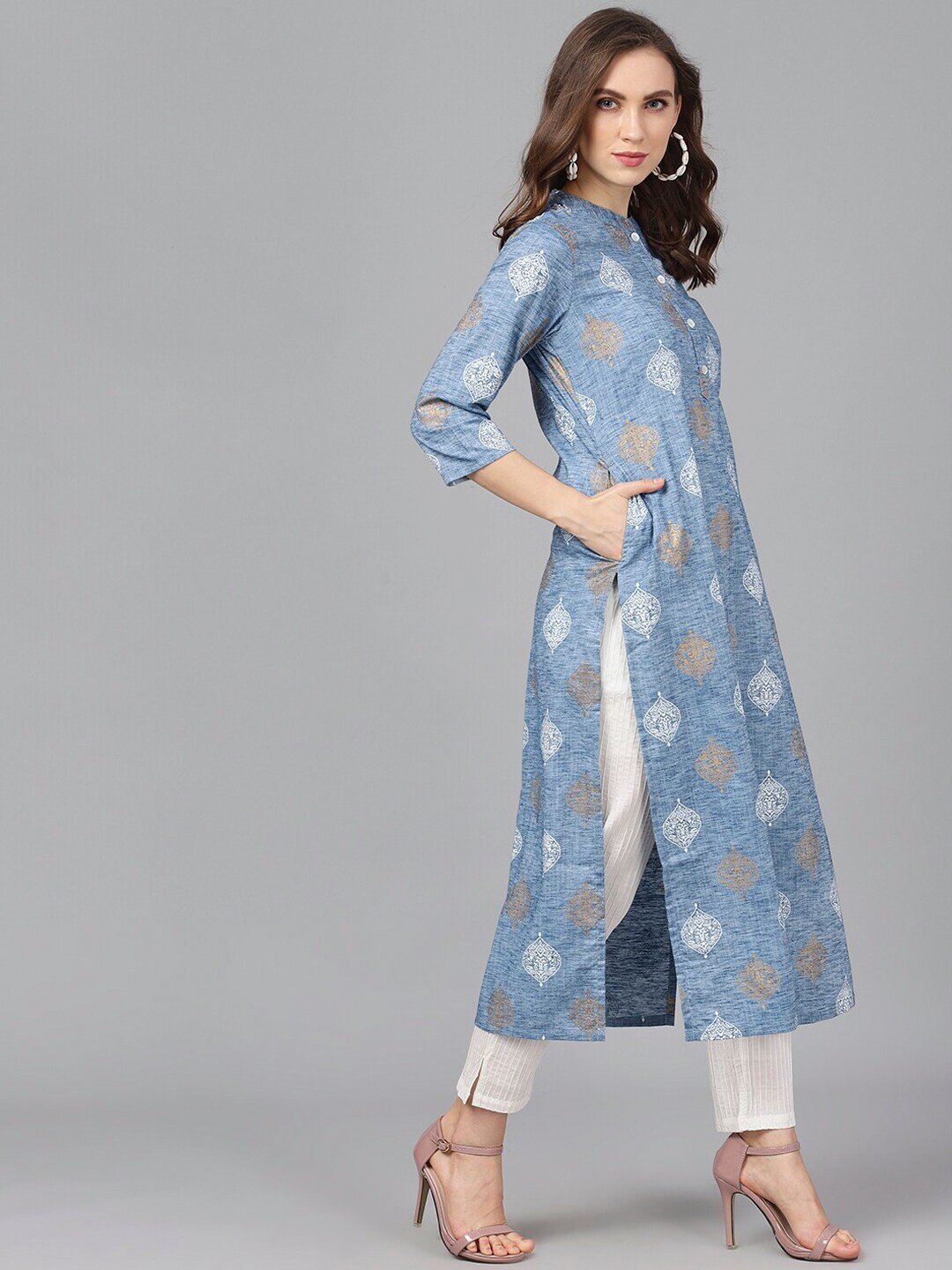 Women's  Blue & Gold-Toned Printed Straight Kurta