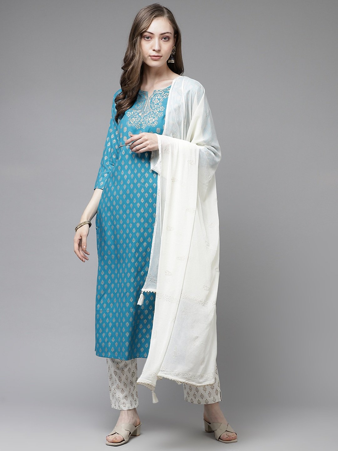 Women's Teal Blue & Off-White Printed Kurta Set