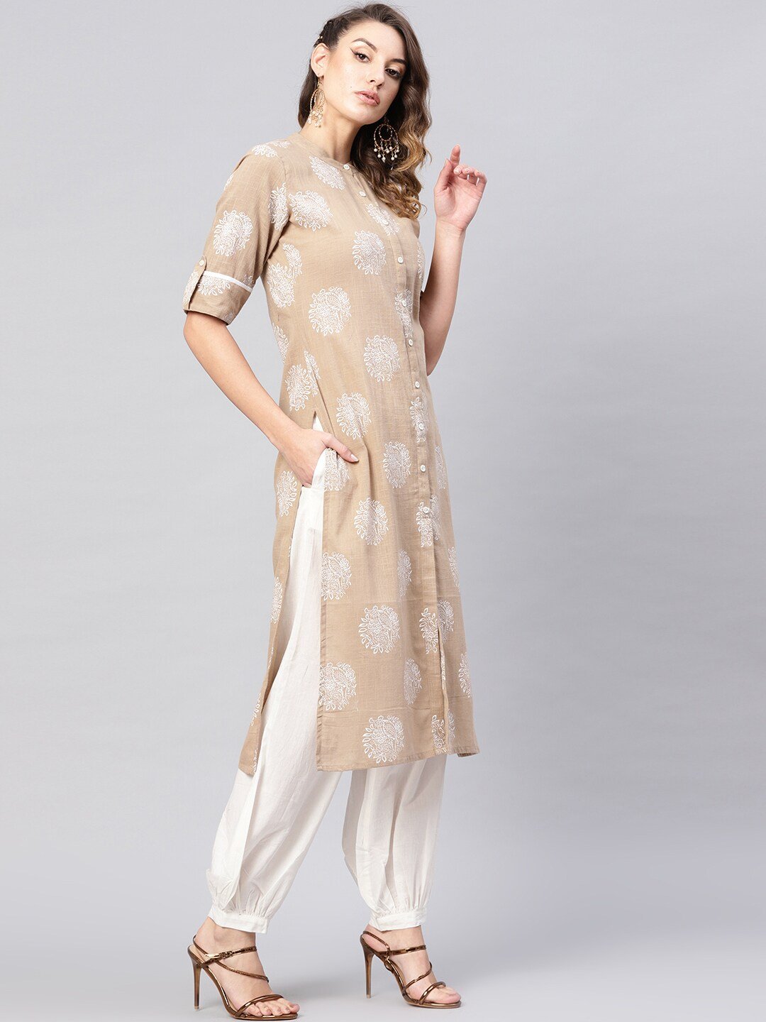 Women's  Beige & White Khari Print Straight Kurta