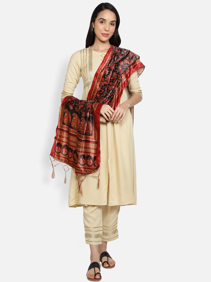 Women's Multicolored Polyster Velvet  Digital Printed Dupatta